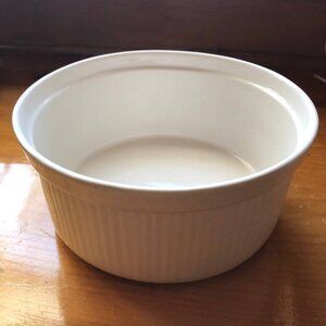 California Pottery Souffle Flan Casserole Baking Dish Round Ribbed White